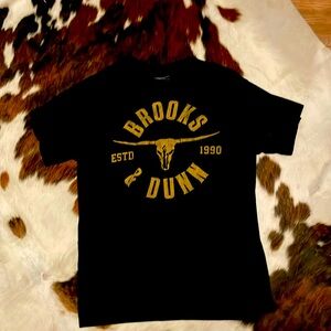 Brooks & Dunn Men’s / Unisex T-Shirt Size:M